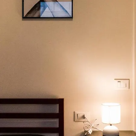 Porta Nuova Modern In The Center - 4 Διαμέρισμα *