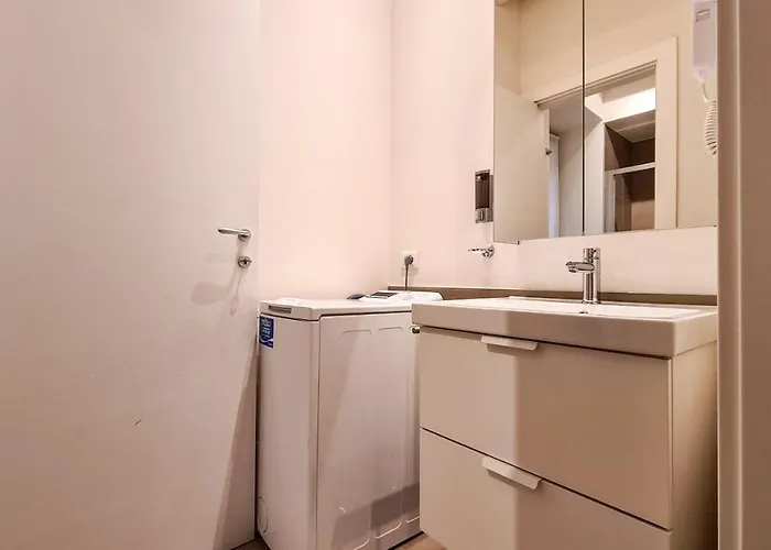 Porta Nuova Modern In The Center - 4 Бергамо