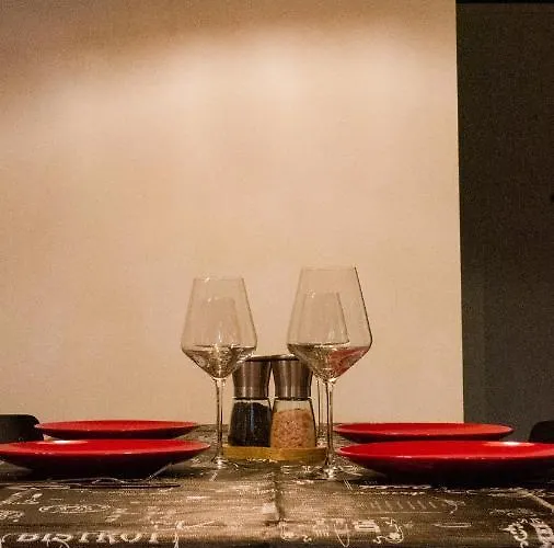 Апартаменти Porta Nuova Modern In The Center - 4 Бергамо